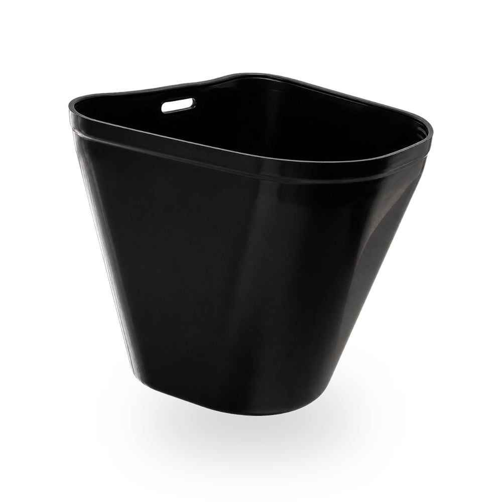 Caneca preta para coleta de látex